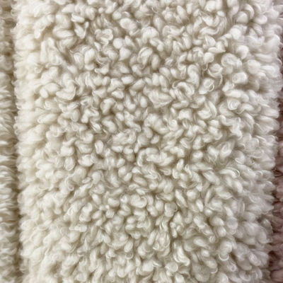 Stoffa di peluche 100% poliestere imitazione di lana Stoffa per abbigliamento Min Ordine 500 metri
