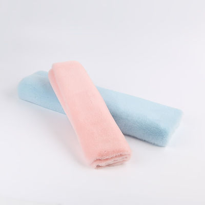 500 metri Min Ordinazione Tessuto di pelliccia di peluche 100% poliestere 10-20mm Densità D Tessuto a maglia