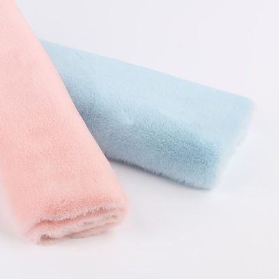 500 metri Min Ordinazione Tessuto di pelliccia di peluche 100% poliestere 10-20mm Densità D Tessuto a maglia