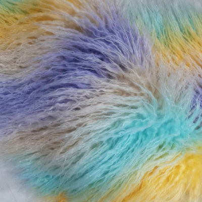 Tessuti di pelliccia a pila lunga a maglia in colori vivaci per abbigliamento o cuscini