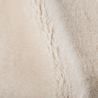 Materiale anteriore 100% poliestere tessuto di pelliccia finta di peluche per cappotto design personalizzato