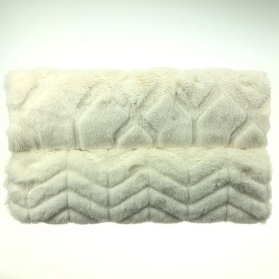 Pelliccia di coniglio tagliata stampata 1000 metri 15-25 giorni consegna 58/60" Larghezza da CANFUR CN