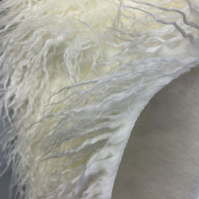 Pelliccia finta di ravanello frullato per la produzione di abbigliamento