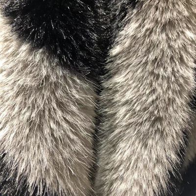 100% poliestere Materiale anteriore Materiale tessile di pelliccia finta per donna Tessuto per abbigliamento