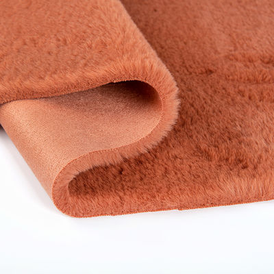 Descrizione Tessuto di pelliccia di coniglio falso suede legato tessuto di peluche per abbigliamento di qualsiasi colore