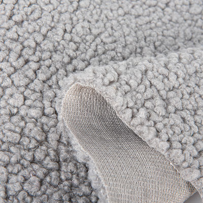Tessuto di velluto Sherpa di colore solido 100% poliestere per giacche di moda