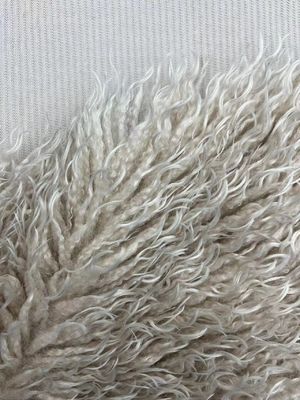 Tessuto di velluto per abbigliamento poliestere 100% versatile a maglia a colori solidi