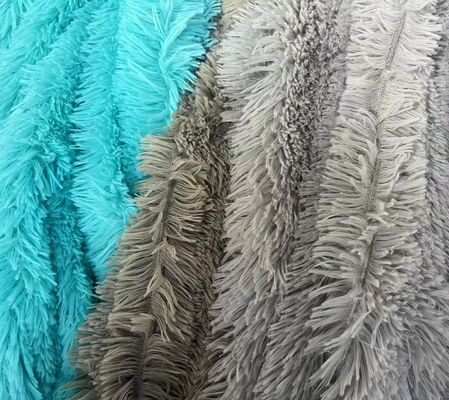 Tessuti in poliestere a maglia di larghezza 58/60" morbidi e resistenti per la produzione di giocattoli