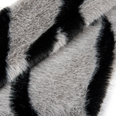 Tissu di cappotto da donna di peluche pelle lunga e bella pelliccia Jacquard pelliccia falsa per il contatto di densità artificiale