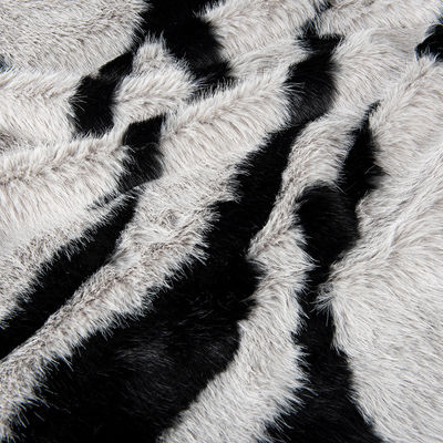 Tissu di cappotto da donna di peluche pelle lunga e bella pelliccia Jacquard pelliccia falsa per il contatto di densità artificiale