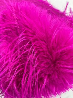 Collare di pelliccia finta in peluche a pila lunga con tecnici di supporto a maglia