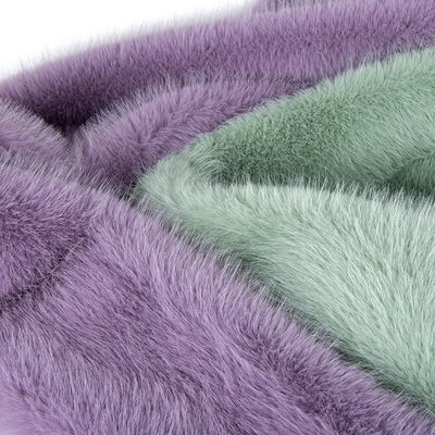 Colore personalizzato 100% poliestere capelli lunghi tessuto di pelliccia finta con sensibilità manica molto morbida