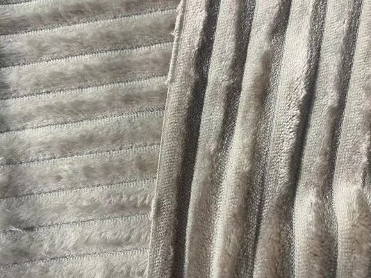 Cappotto invernale personalizzato in tessuto di velluto di flanello super morbido con numero di filati personalizzabile