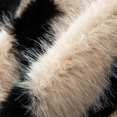 58/60" larghezza Jacquard tessuto artificiale di pelliccia falsa per cappotto 100% acrilico materiale anteriore
