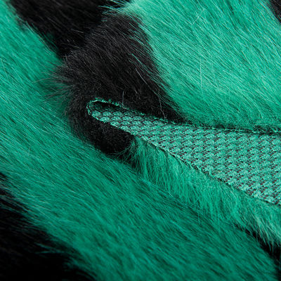Tessuto di pelliccia artificiale a base di jacquard personalizzabile con materiale di schiena in poliestere al 100%