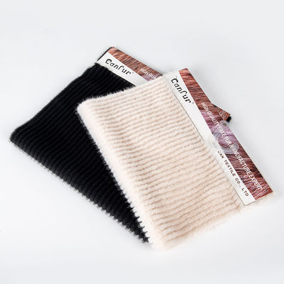 Pelli corti morbide Tessuto di pelliccia finta per cappotto Larghezza 58/60 Modello solido Tecnologia avanzata