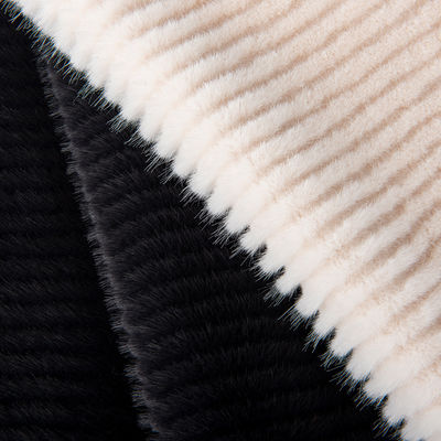 Pelli corti morbide Tessuto di pelliccia finta per cappotto Larghezza 58/60 Modello solido Tecnologia avanzata