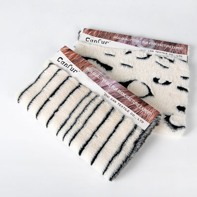 Supersoft Faux Rabbit Mink Fur Short Hair Windproof Rabbit Fur Fabric con Soft Hand Feeling