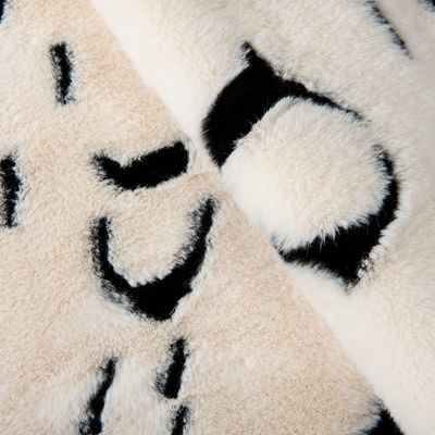 Supersoft Faux Rabbit Mink Fur Short Hair Windproof Rabbit Fur Fabric con Soft Hand Feeling